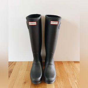 Hunter Boots - NEW Tall Black Original Size US 8/EU 39